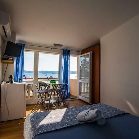 Sobe Rolo Uz More Hotel Biograd na Moru Kültér fotó